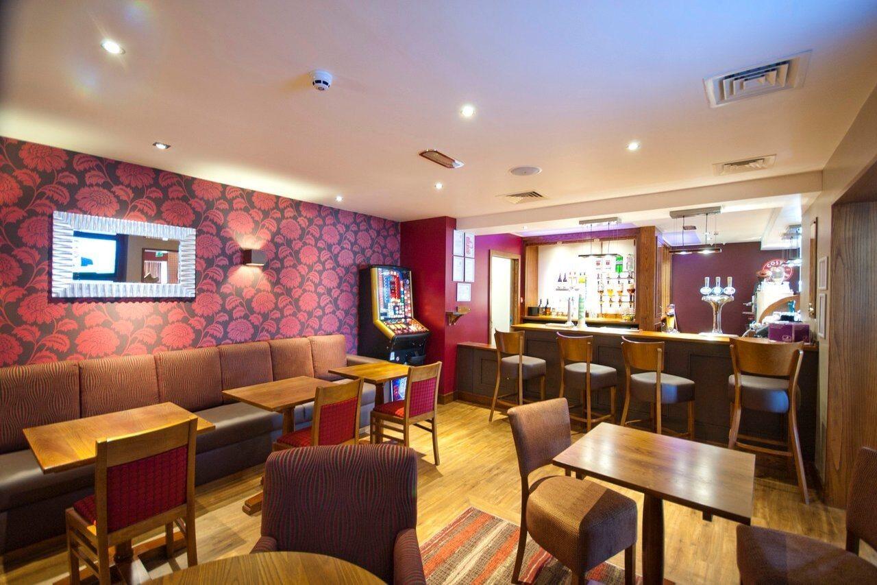 Premier Inn Edinburgh Airport - Newbridge Newbridge  Esterno foto