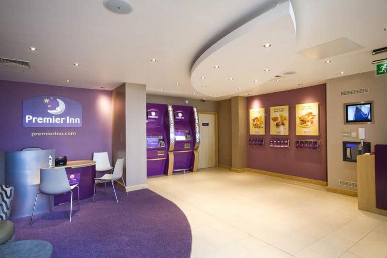 Premier Inn Edinburgh Airport - Newbridge Newbridge  Esterno foto
