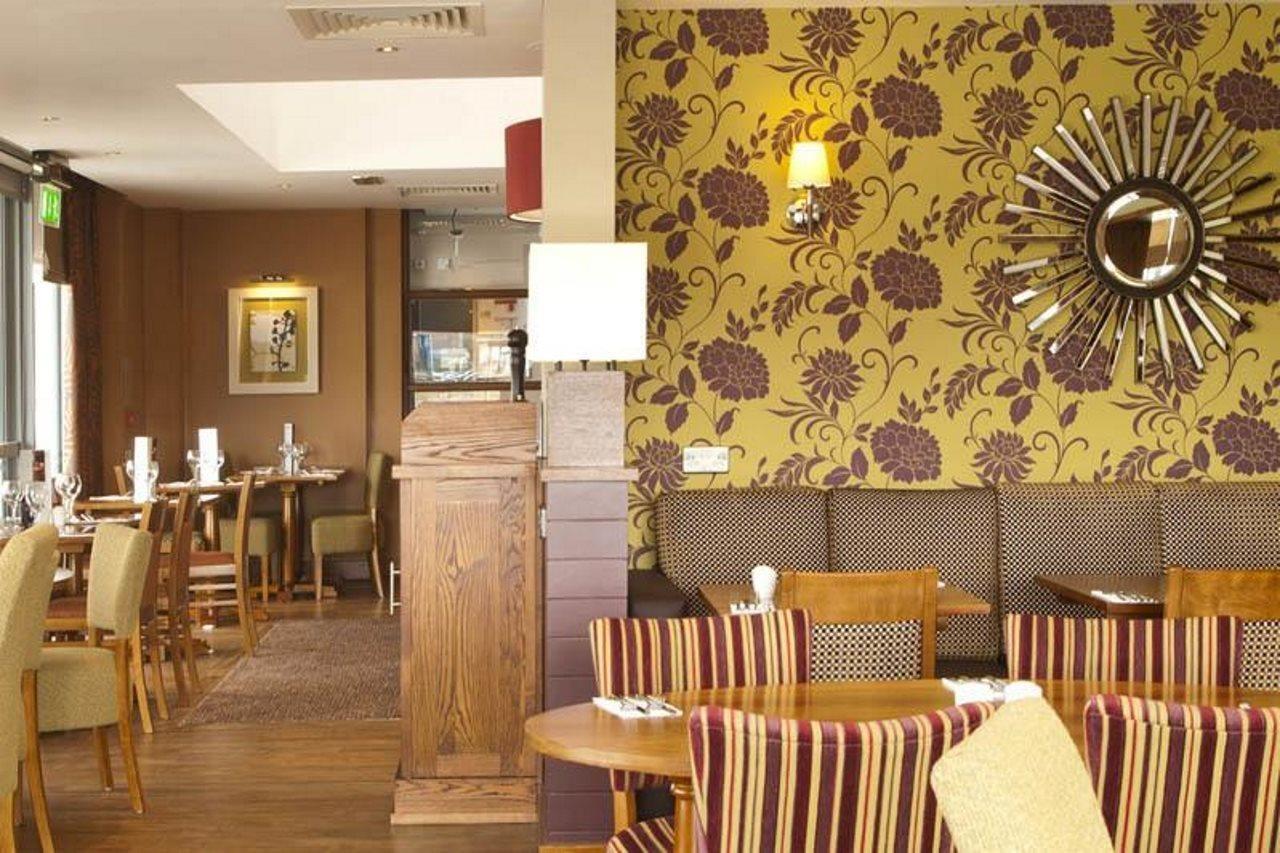 Premier Inn Edinburgh Airport - Newbridge Newbridge  Esterno foto